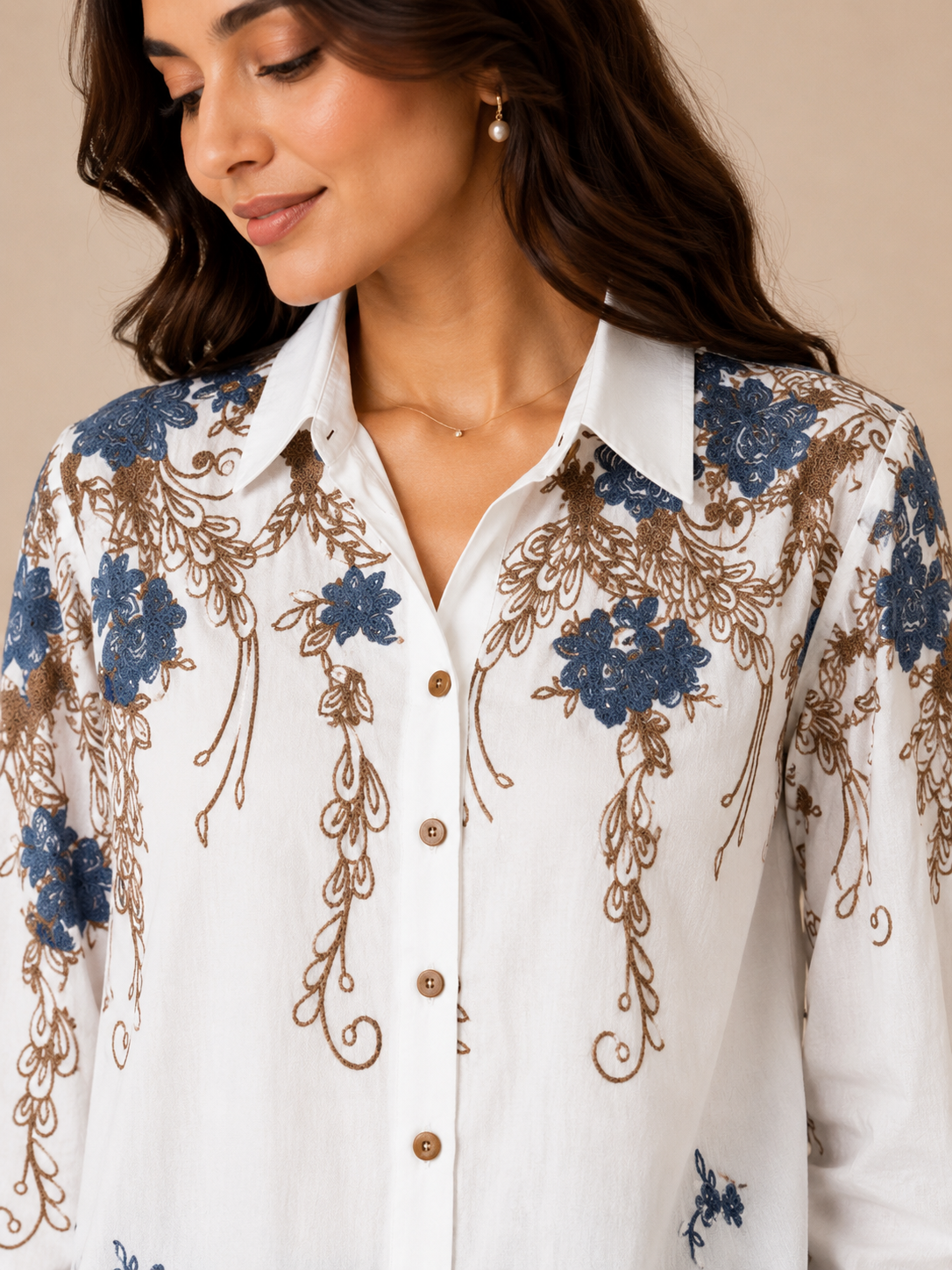  Élan Embroidered Shirt